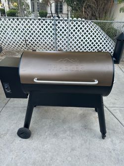 Brand New Traeger smoker