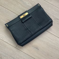 Marc By Marc Jacobs Authentic Clutch