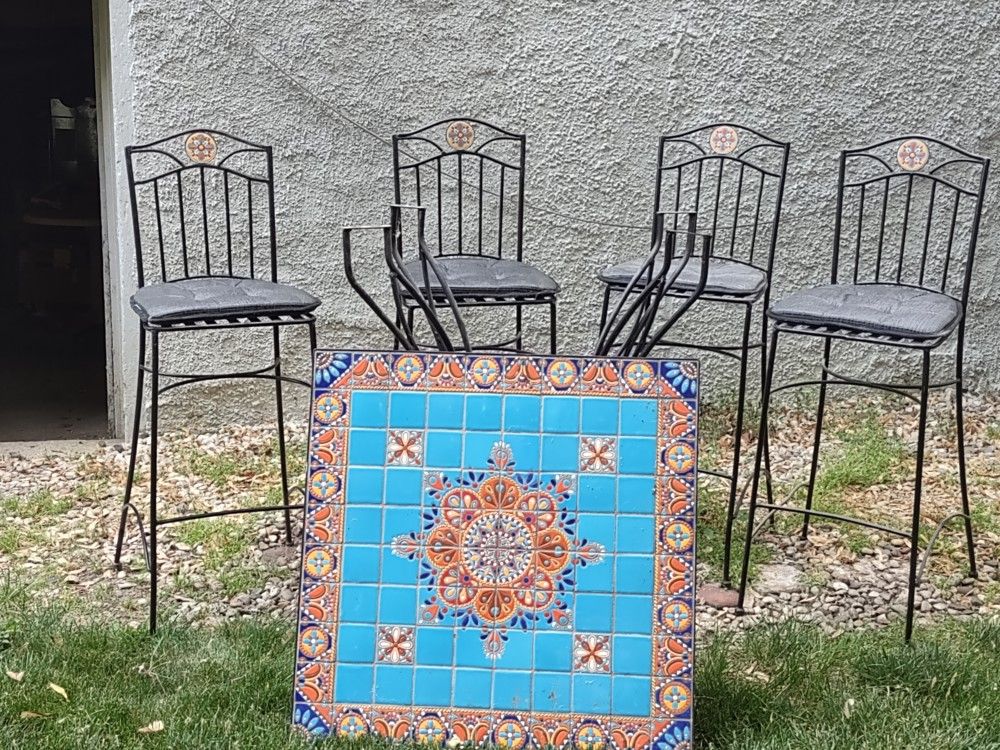 Table And Chairs