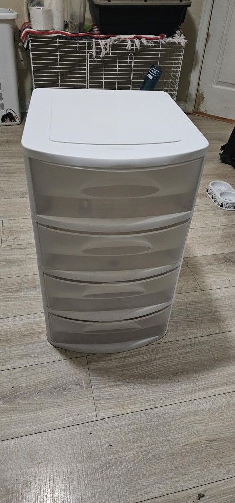 Plastic Shelf