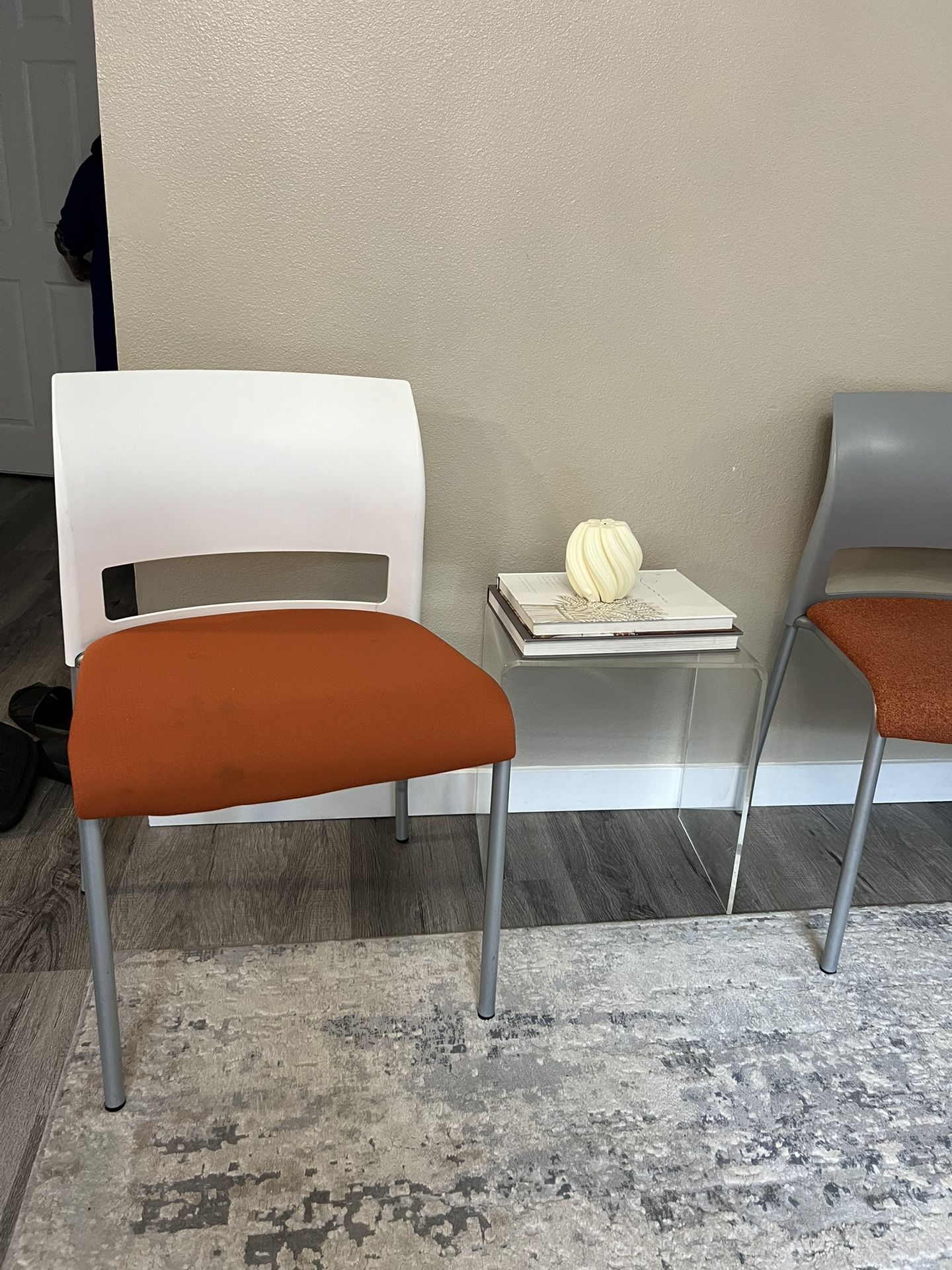 3 Dining Chair  Good Condition