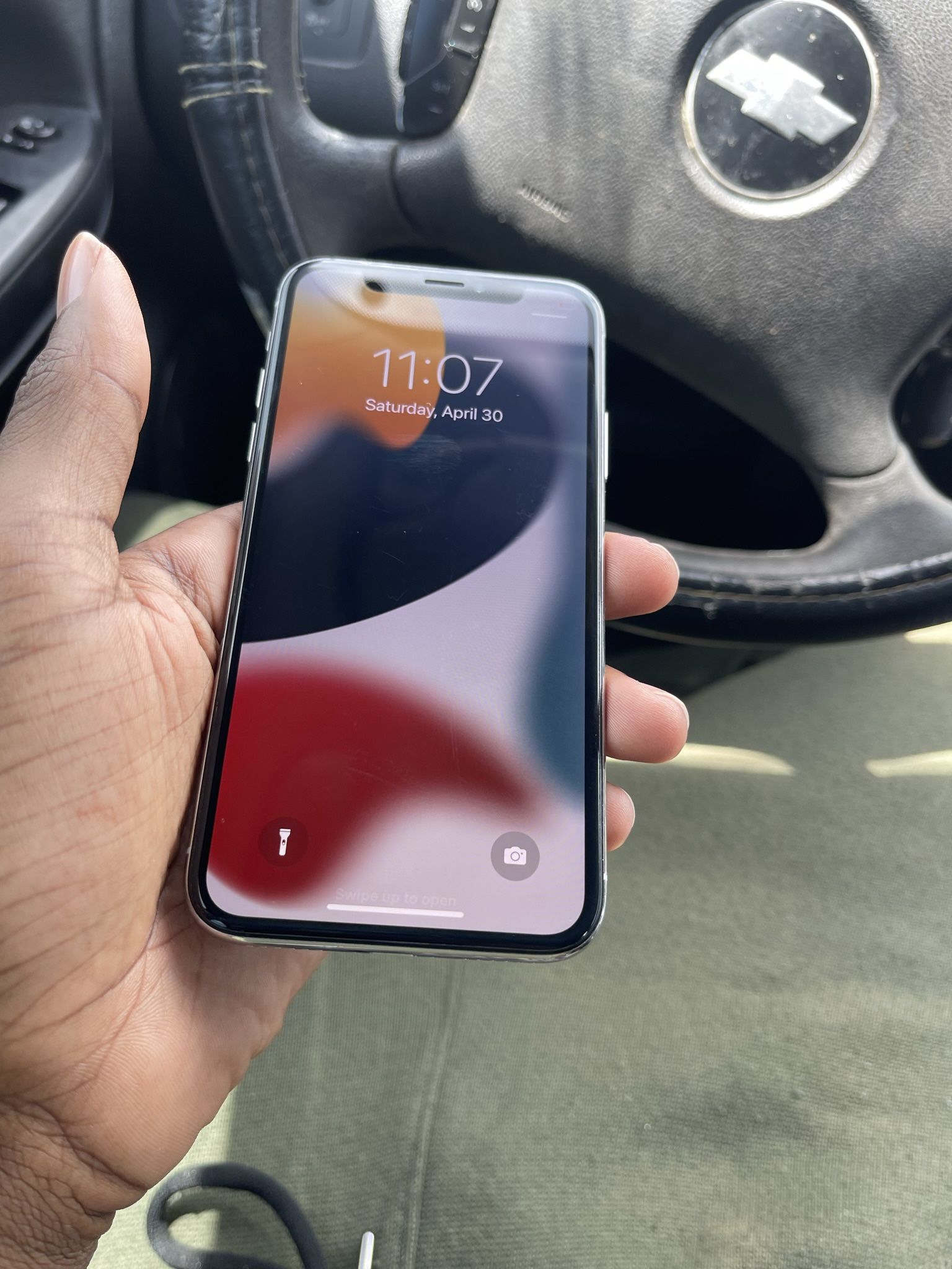 UNLOCKED IPHONE X/ READY FOR USE
