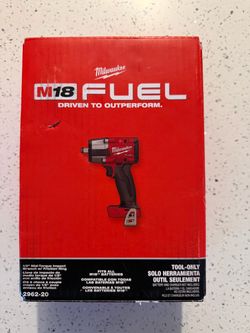 Milwaukee m18 fuel impact 1/2 mid torque