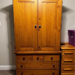 Wood wardrobe (2-Piece)