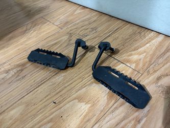 Jeep foot pegs