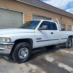 1999 Dodge Ram