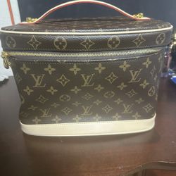 Louis Vuitton Nice Vanity Case
