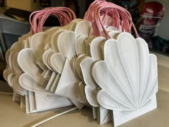Shell Party Bags