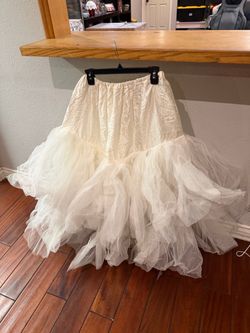 Under  dress  Tull