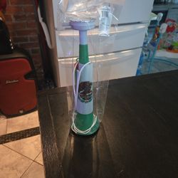 Vuvuzelas.   