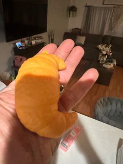 Squishy crusant