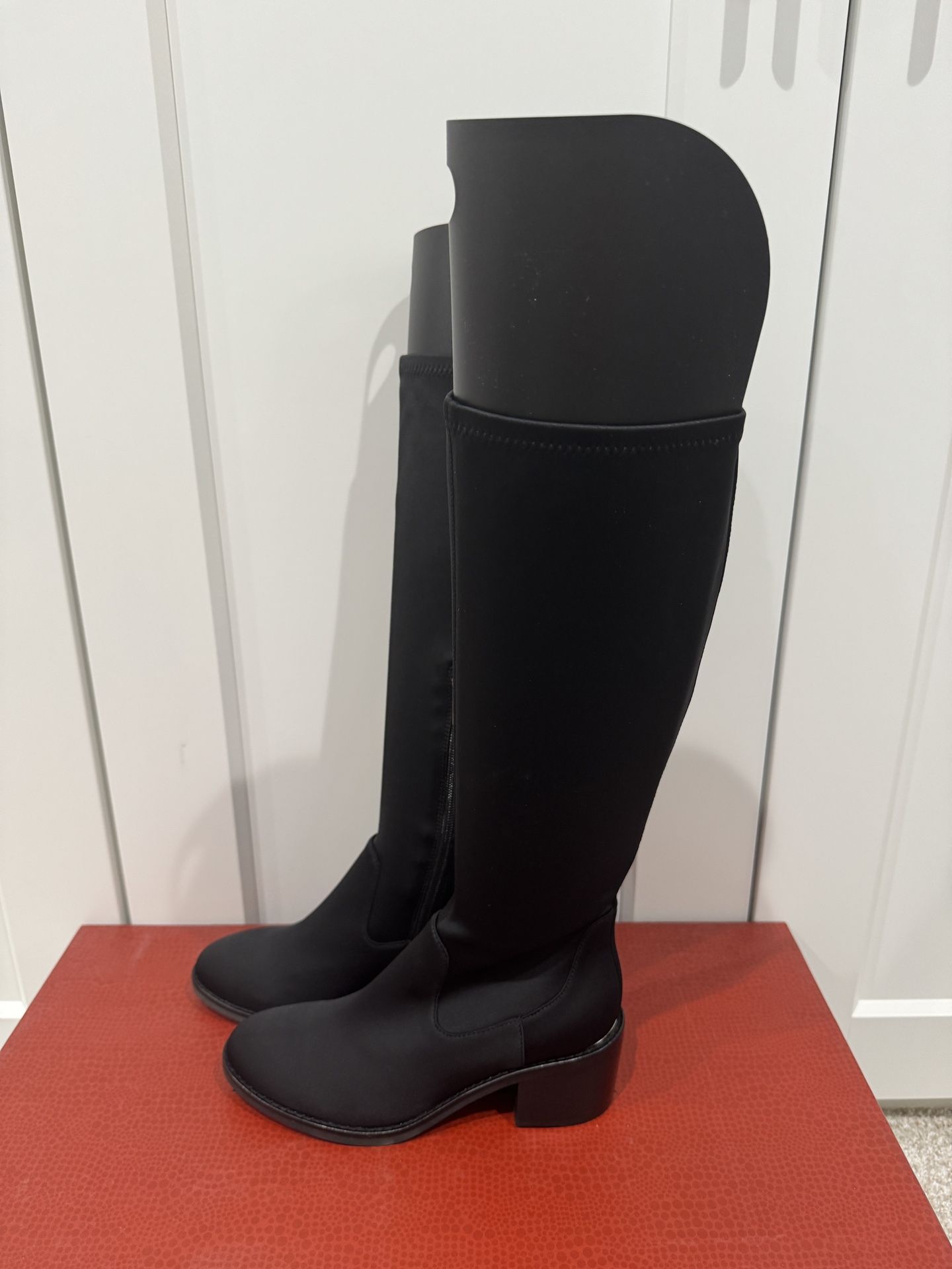 NIB Donald Pliner Crepe Elastic Black Tall Boots, Size 6