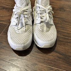 Nike Huarache White Size 11 & 2 More Pairs Of Shoes 