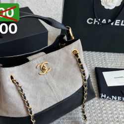 CC Gabrielle Small Hobo Bag – Grey/Black Quilted – Gold Hardware