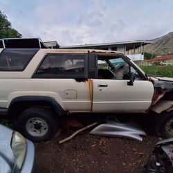 84 To 89 Toyota 4runner parts 