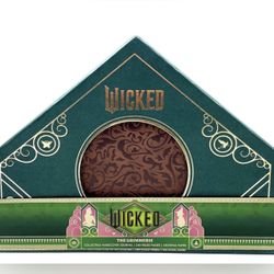 Wicked: The Grimmerie Collectible Hardcover Journal [Hardcover] Insight Editions