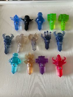 Skylanders Magic Items Crystal Keys Lot of 13