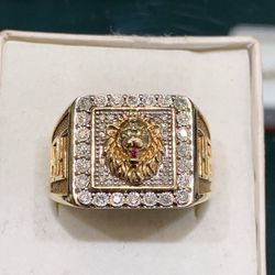 10k Diamond Lion Ring 
