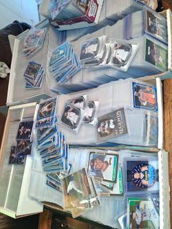 8000 inserts card collection basketball football baseball mint holders