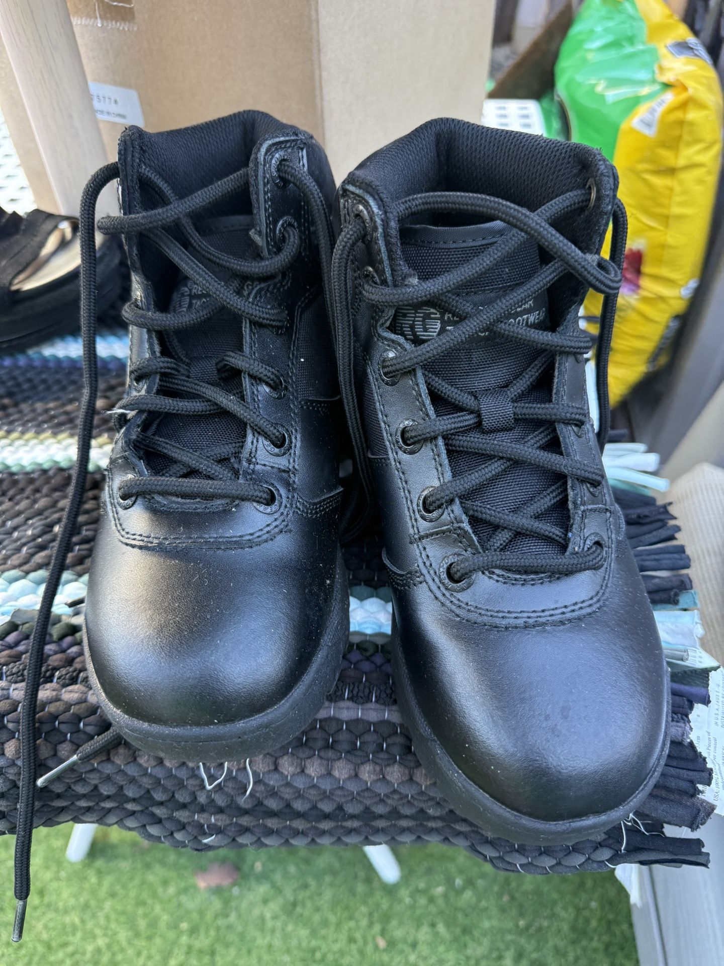 RG Work Boots Size 6