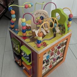 Zanny Zoo - Wooden Activity Cube