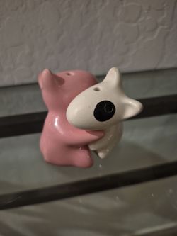 Salt and pepper shakers
