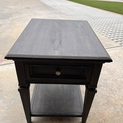 Side /End Table