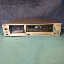 Tape Cassette Player Recorder Sony TC-K555