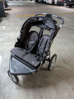 Babytrend double jogging stroller