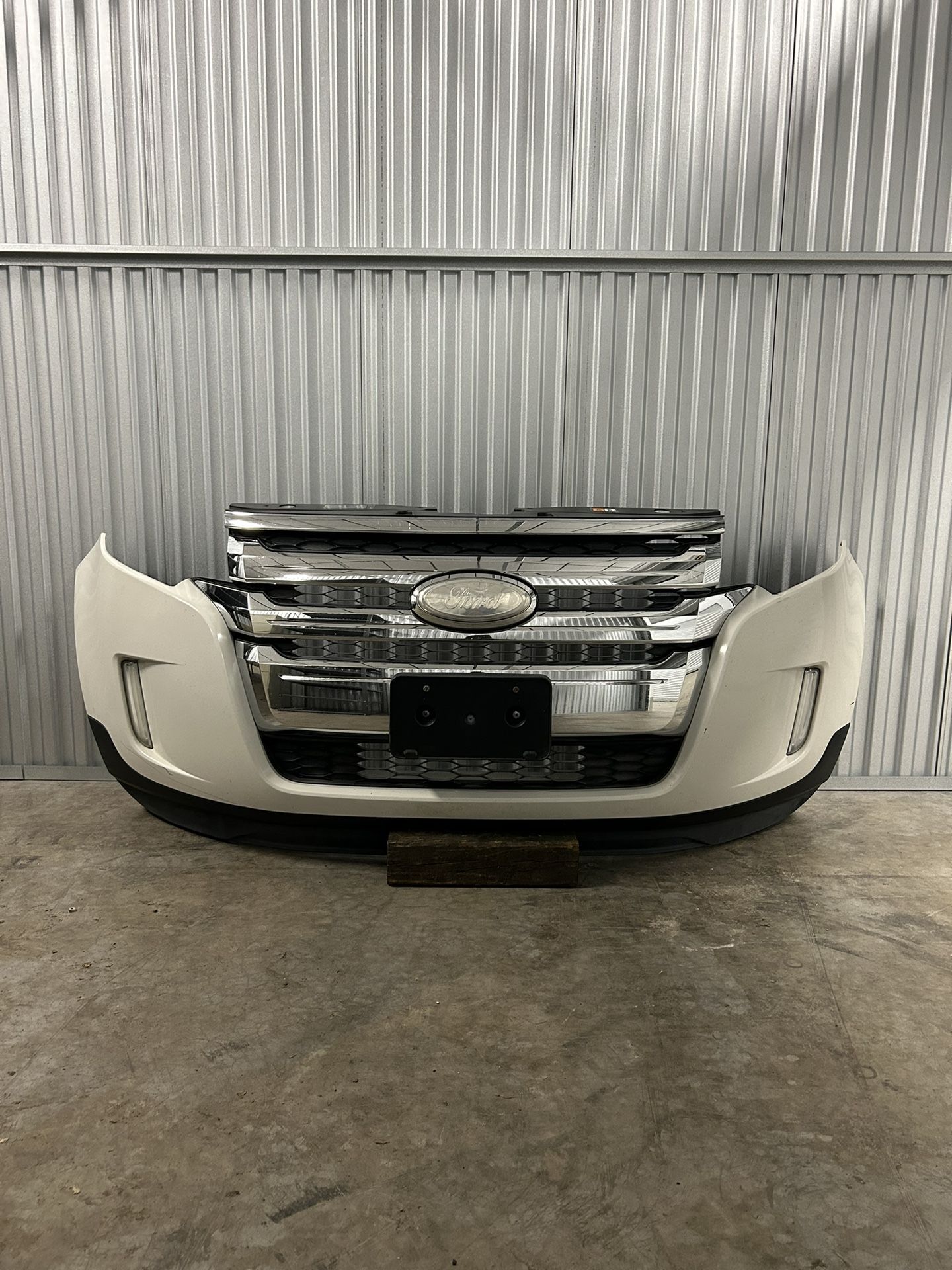 2011-2014 FORD EDGE Front Bumper Grille Grill OEM Complete