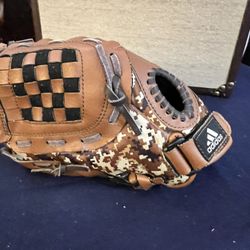 Adidas Left Hand Glove Used
