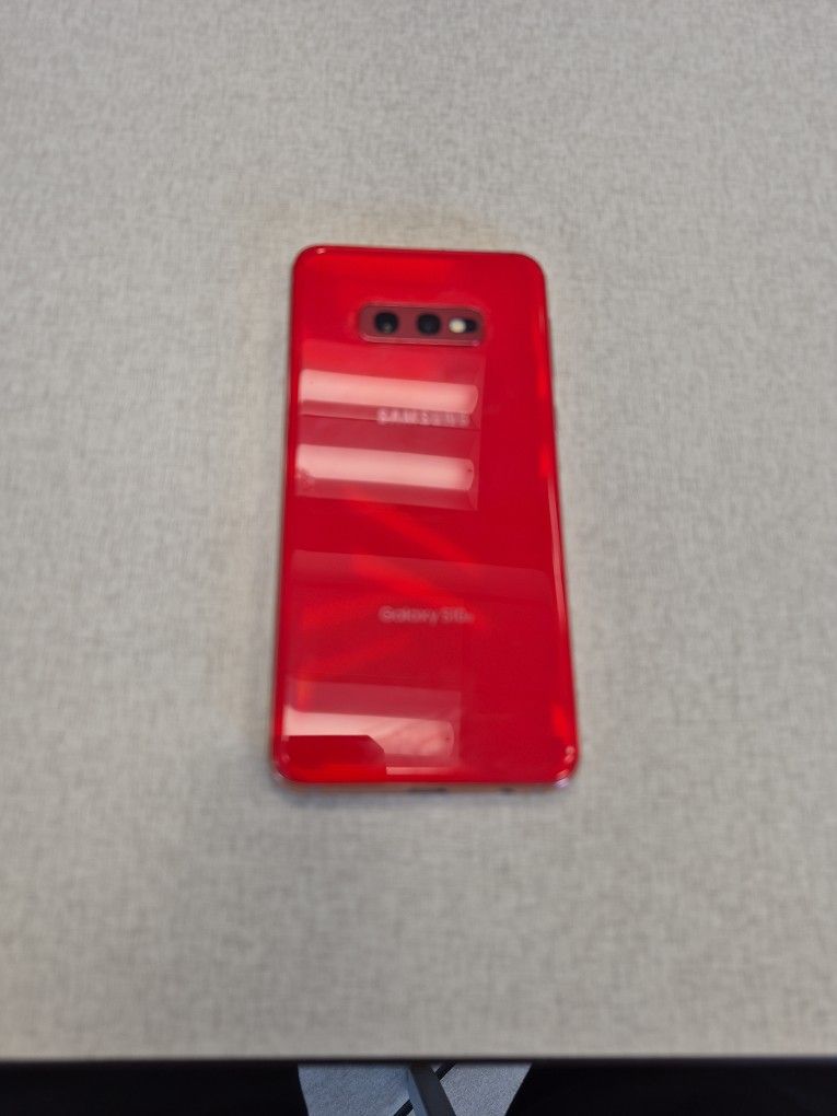 Samsung Galaxy S10e