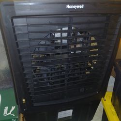 Water Cooler Like New