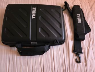Thule Sweden Gauntlet 13 Laptop Hard Case