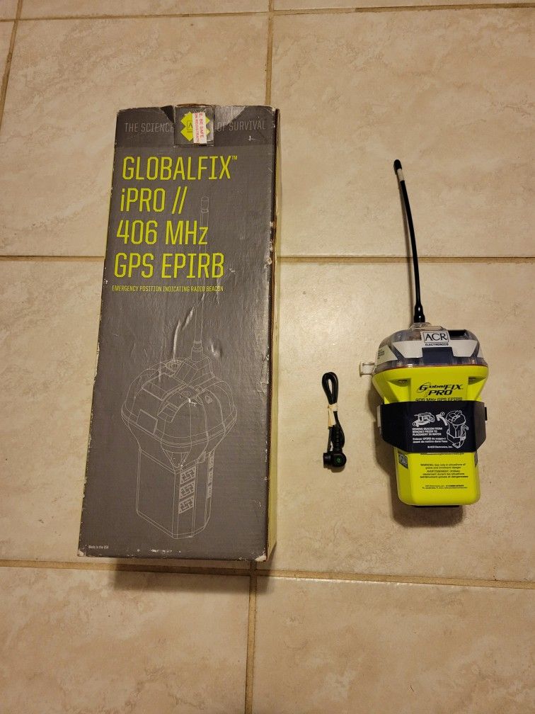 ACR GPS Maritime B.e.a.c.o.n