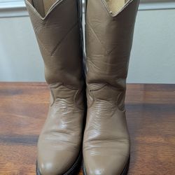 Women's Justin Boots Size 6