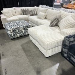 Living Room Set 