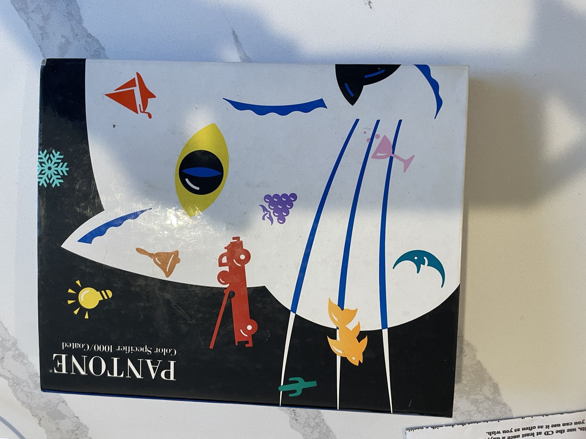 Panton  Designer’s Color Reference Book 