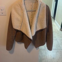 Women’s Medium Jacket $10 93309 