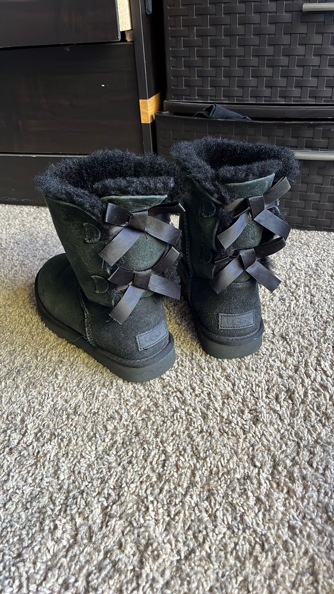 Ugg Bots #6 1/2