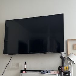 Sony TV 65 Inch +apple tv