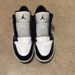 Nike Air Jordan 1 Low SE Concord