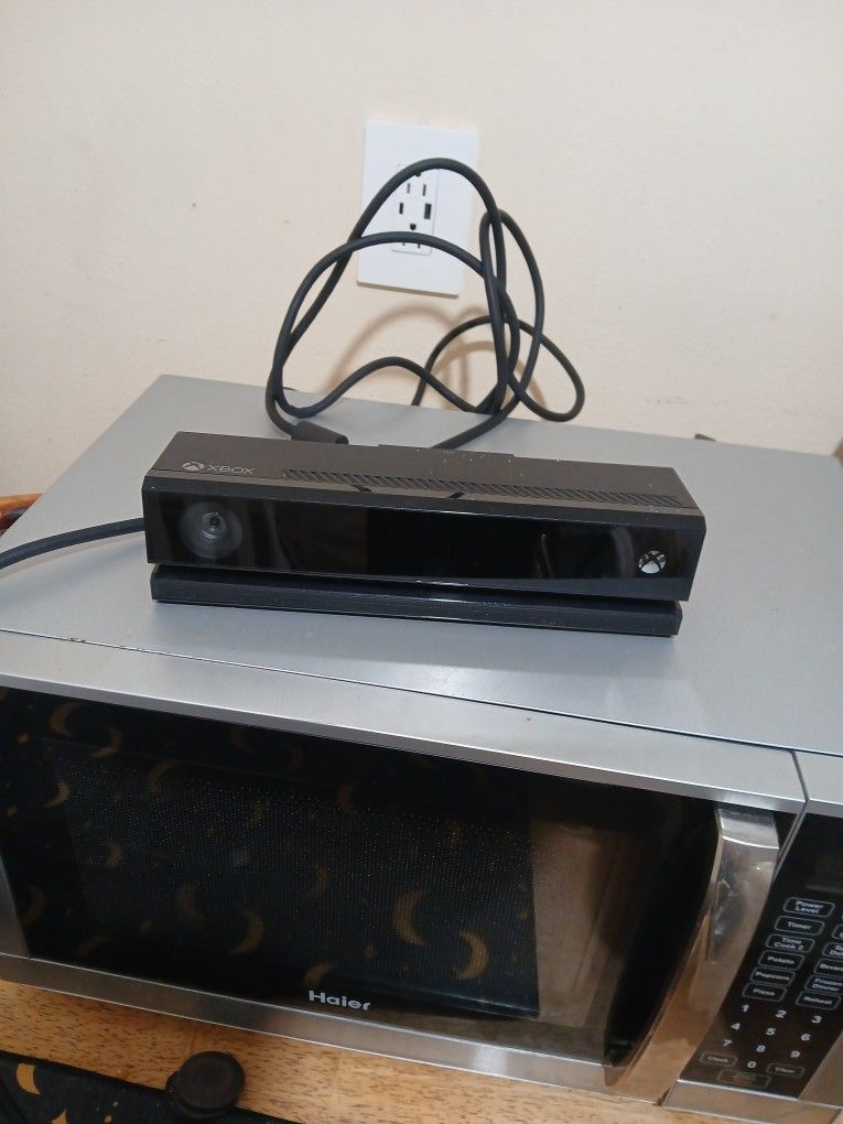 Xbox One Kinect Camera Motion Detector