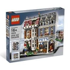 LEGO 10218 Pet Shop NEW