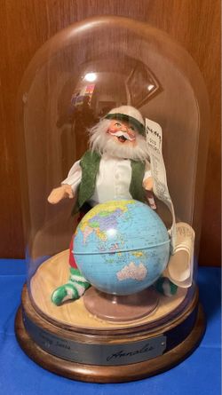 Annalee Collector Series Saving Santa Doll