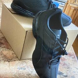 Pumas Running Shoes 10.5