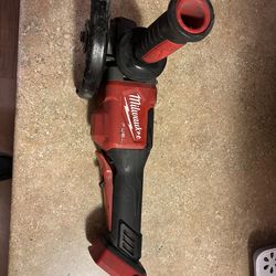 Milwaukee grinder
