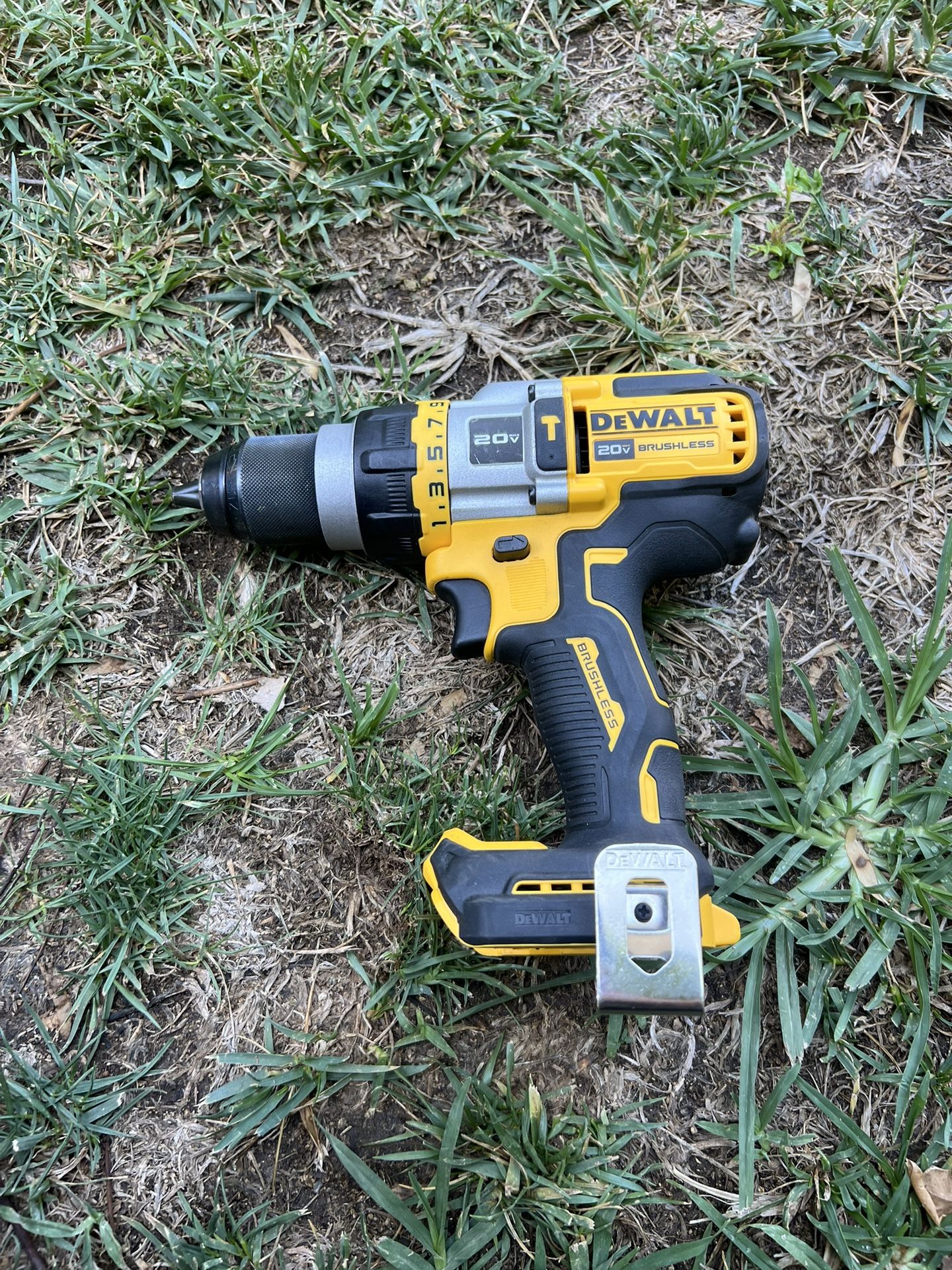 Dewalt Hammer Drill 20v