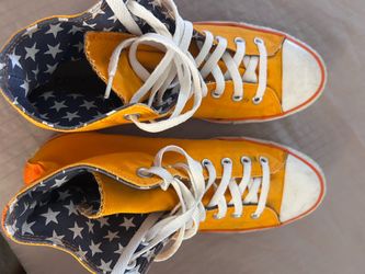 Converse Chuck Taylor All Star High Top Lace Up Canvas Orange Stars