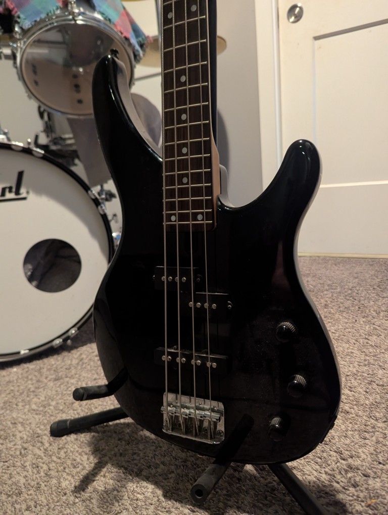 Yamaha Bass Guitar